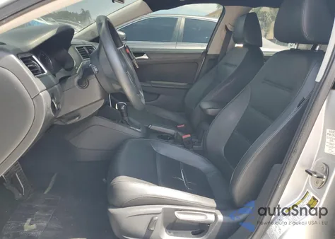 2014 Volkswagen Jetta Se z USA, uszkodzony, nr VIN 3VWD17AJ6EM265473